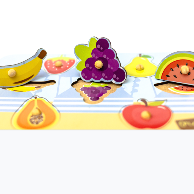 Jogo de Encaixe Frutas - Peças de Madeira com Pino - Tooky Toy Jogos de  Tabuleiro